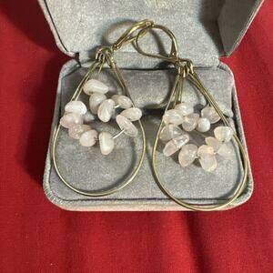 -EARRINGS VTG Avon Golden Teardrop Hoop Earrings With Milky Pink Stones
